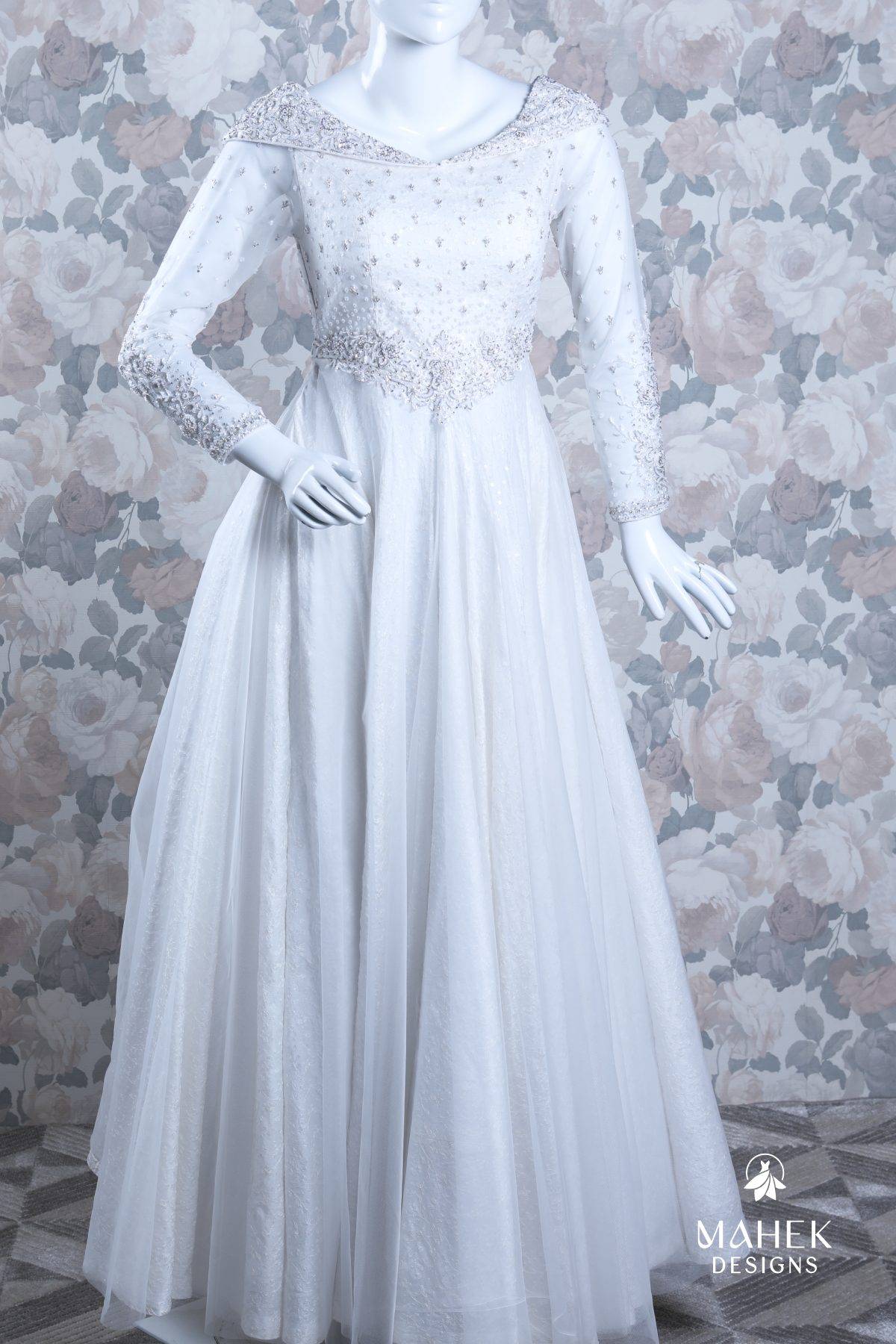 White gown with full sleeve